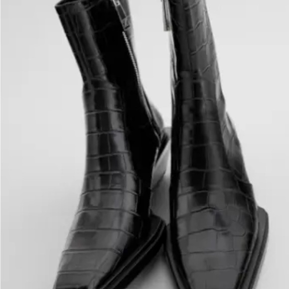 New Zara “Croc” Leather Ankle Boots size 7.5us - Picture 7 of 7